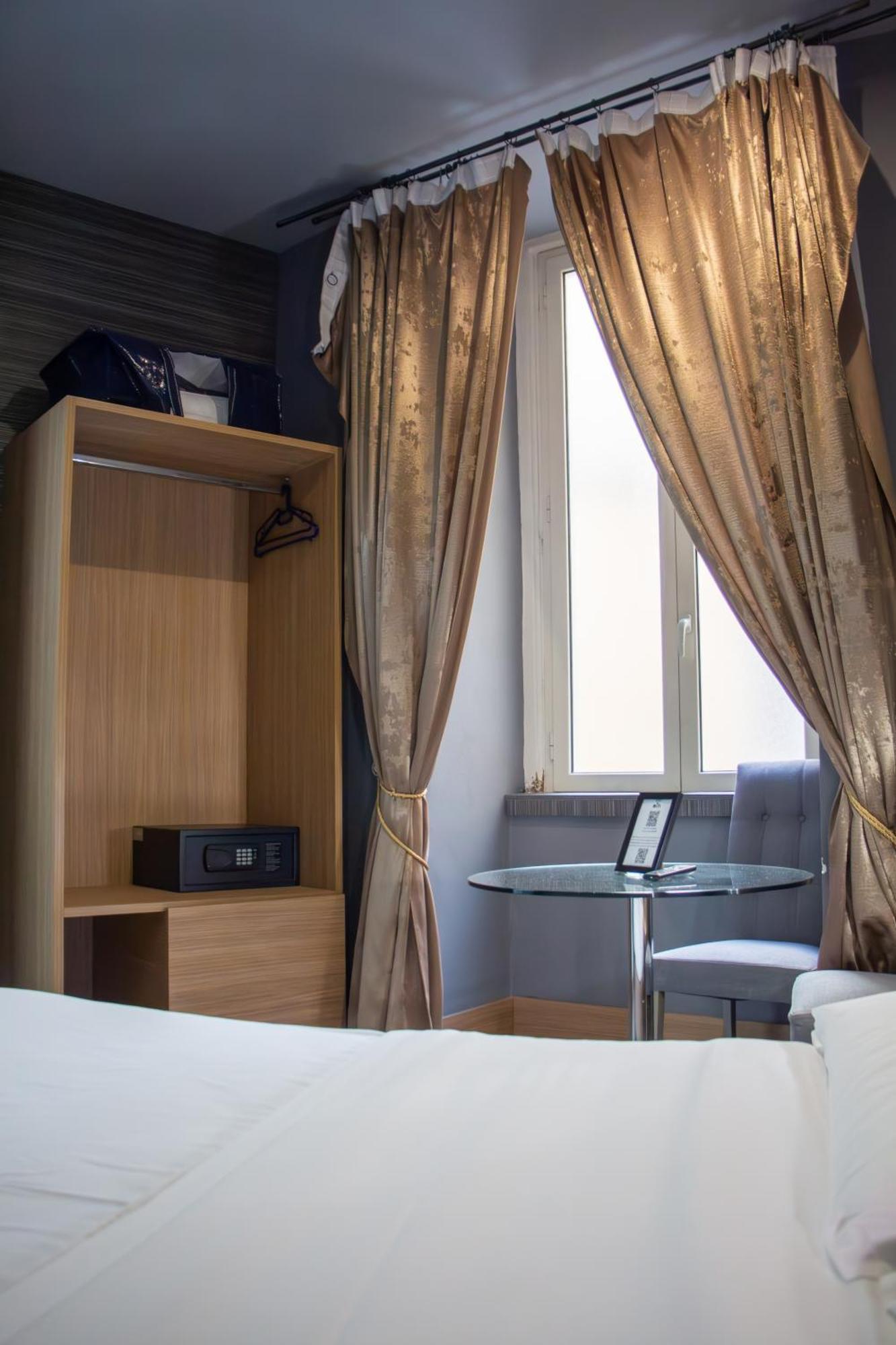 Beb Umberto I Napoli Hotel Kültér fotó