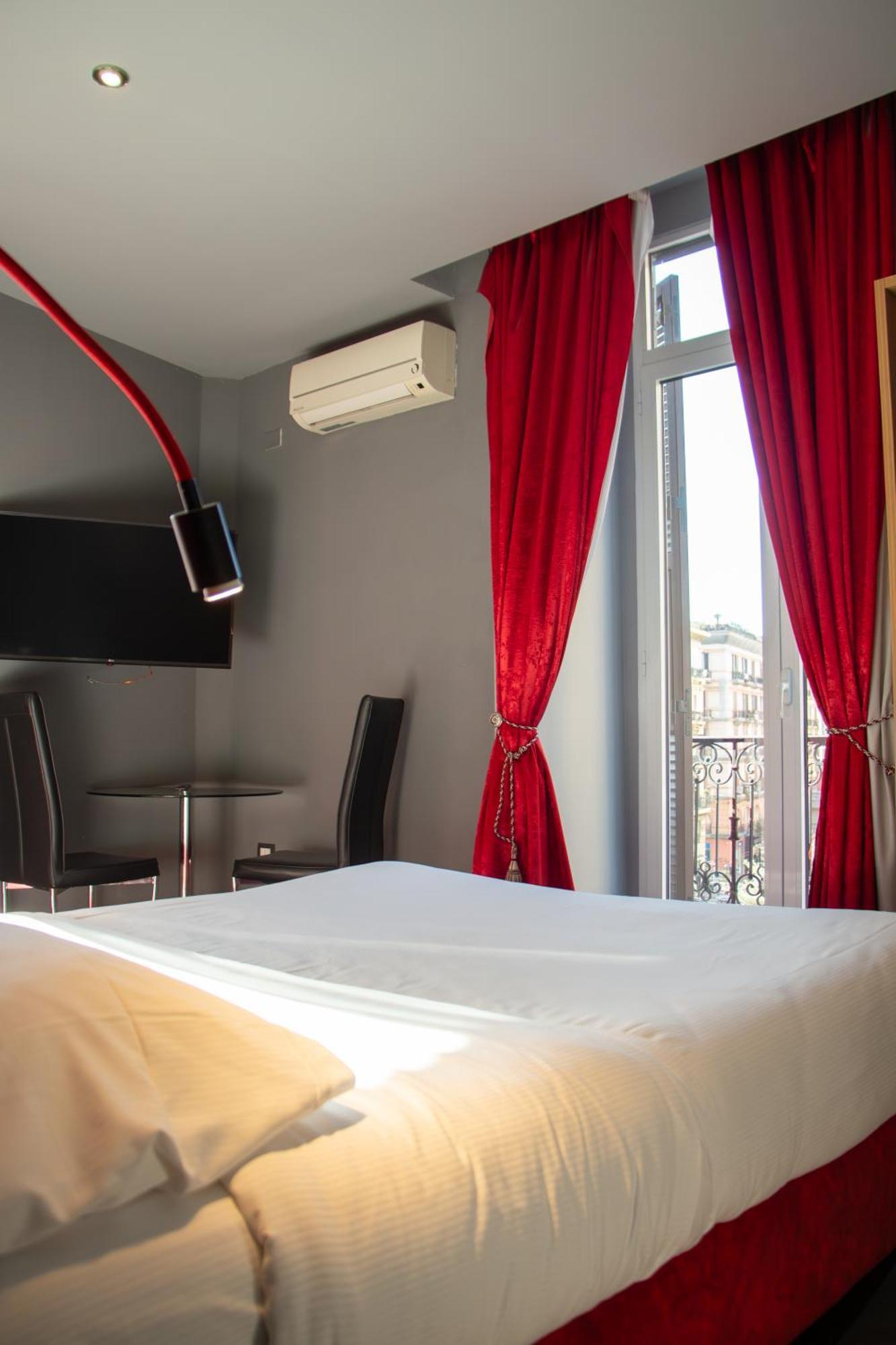 Beb Umberto I Napoli Hotel Kültér fotó