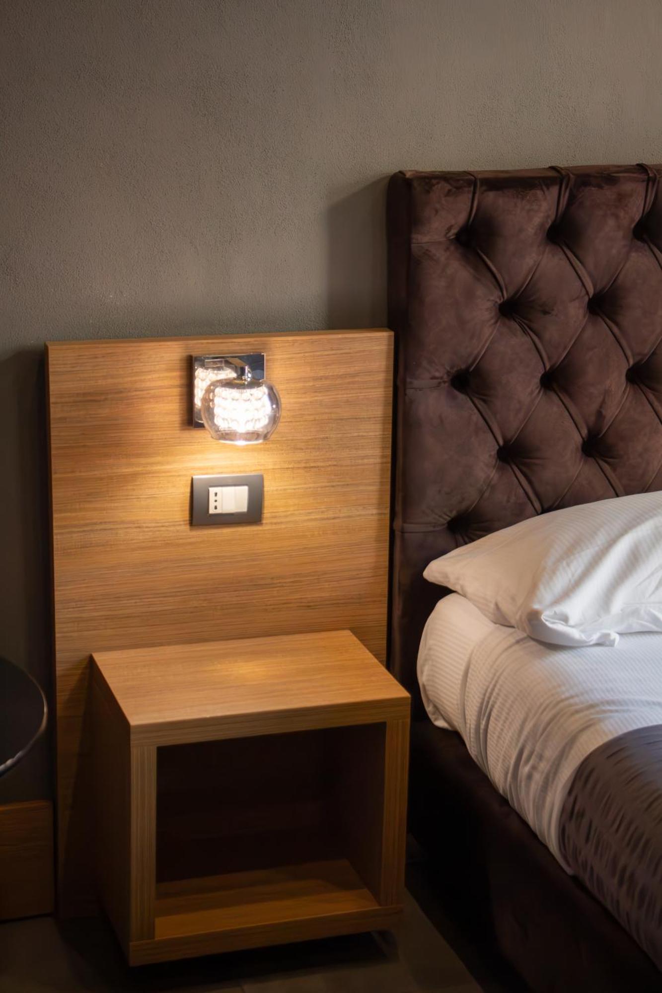 Beb Umberto I Napoli Hotel Kültér fotó