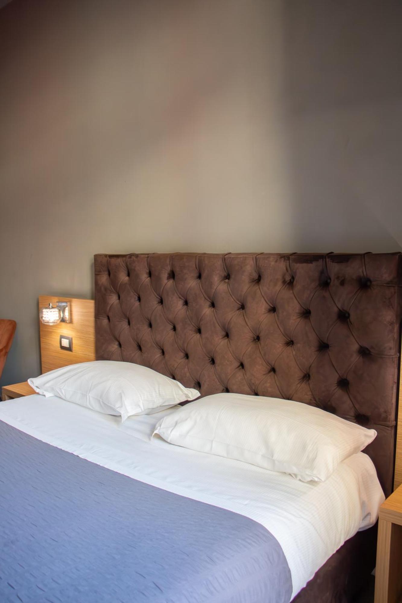 Beb Umberto I Napoli Hotel Kültér fotó