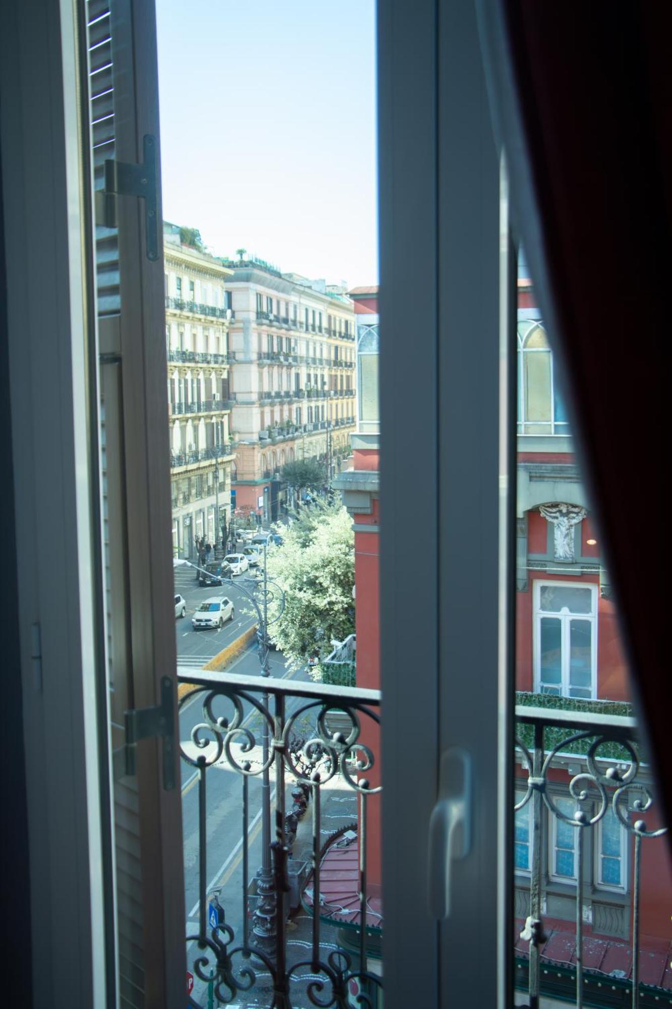Beb Umberto I Napoli Hotel Kültér fotó