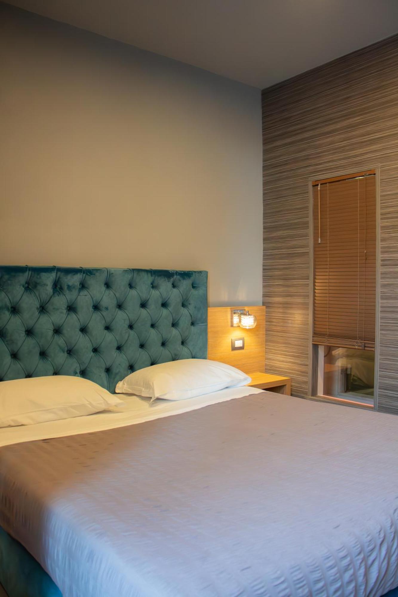 Beb Umberto I Napoli Hotel Kültér fotó